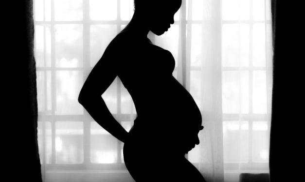 Black Women are x5 more likely to die in childbirth: Why & what can we do?